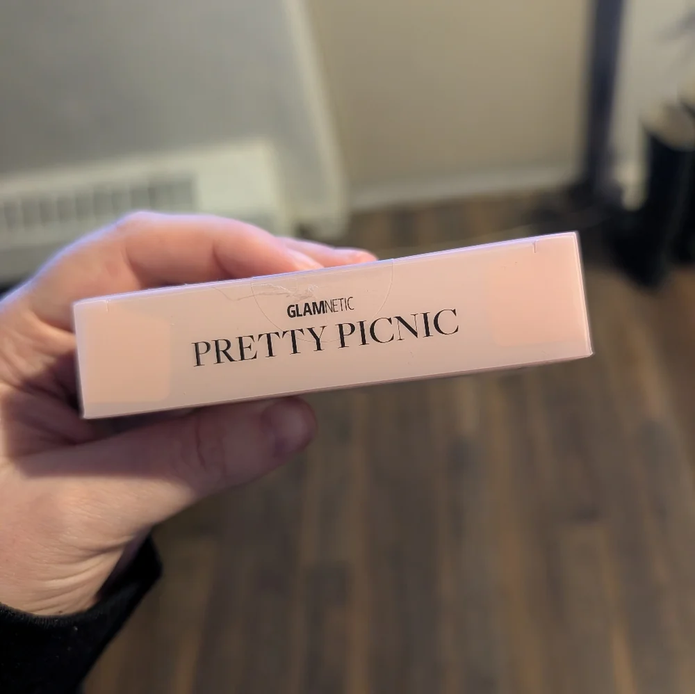 GLAMNETIC NAILS - PRETTY PICNIC - Picture 6 of 8